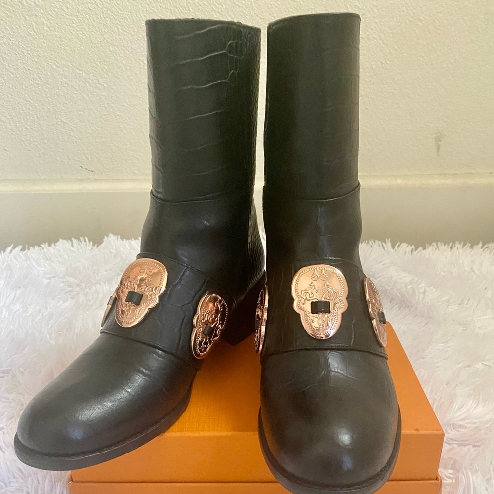 Thomas Wylde biker boots size 6
